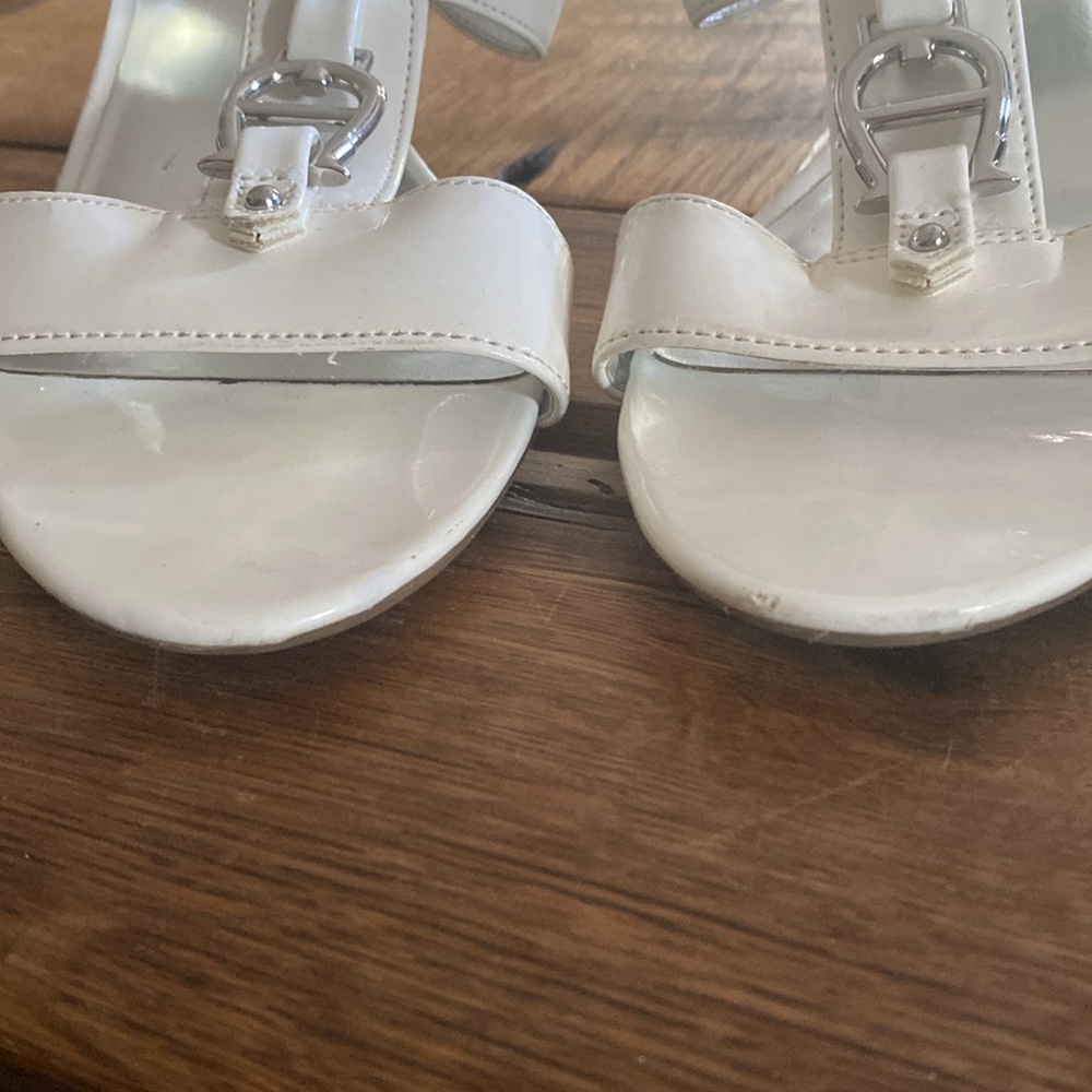 Etienne Aigner White Slide Sandals - Picture 8 of 8